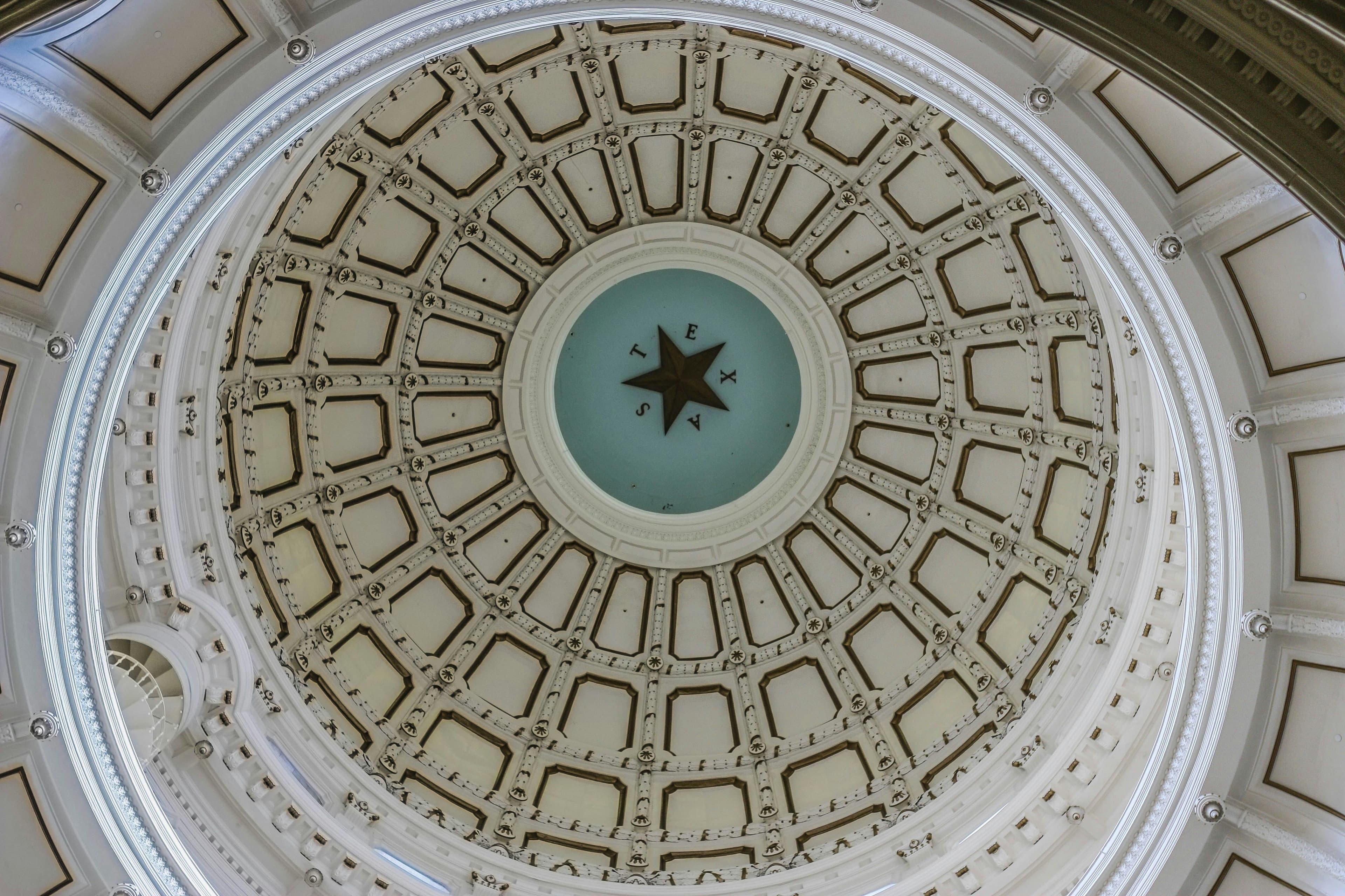 ryan-wallace-gwbjLXNHVZA-unsplash.jpg